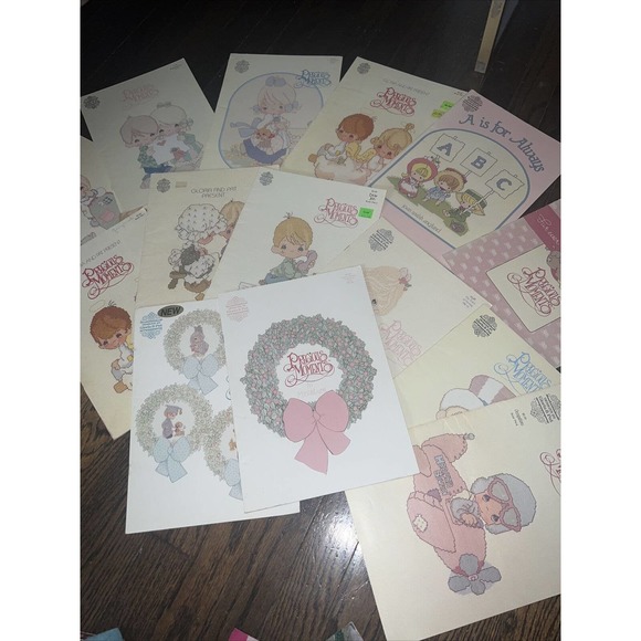 VTG Gloria and Pat Precious Moments Cross Stitch Pattern Leaflet Books lot of 14 - Picture 1 of 16